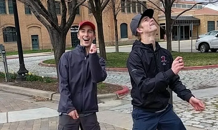 Scavenger Hunt in Kansas City by Wacky Walks