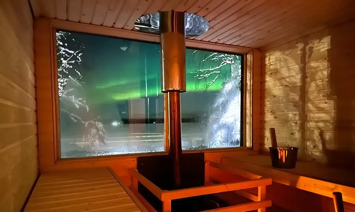 Private Wooden Heated Sauna and Ice Swimming