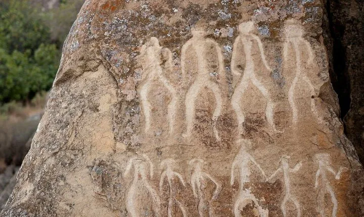 Baku Gobustan and Absheron guided tour + Free Airport Transfer