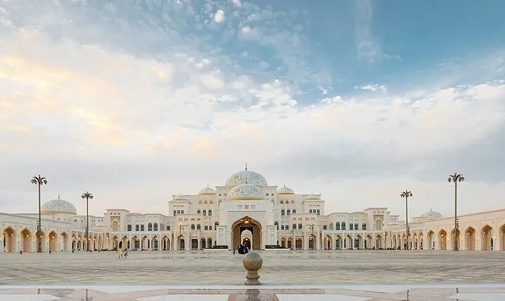 Qasr Al Watan and Sheikh Zayed Mosque Combo Tickets