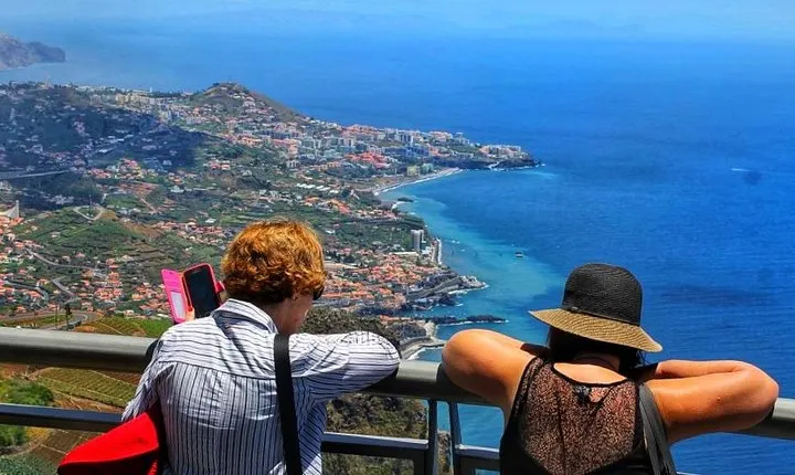 Cabo Girão & mountains 4x4 tour