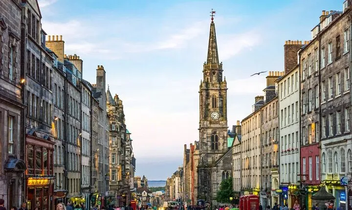 Day Trip to Edinburgh (Scotland)