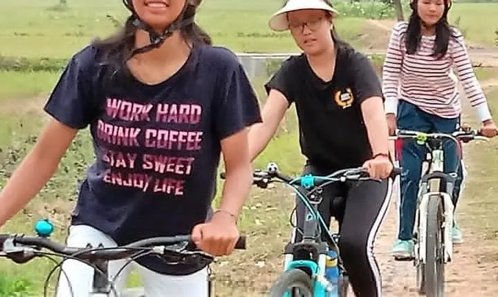 Borobudur villages tour by bikes