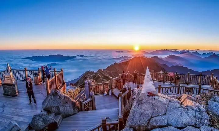 Best Sapa 3 Days 2 Nights with Fansipan Mountain - Stay at Hotel