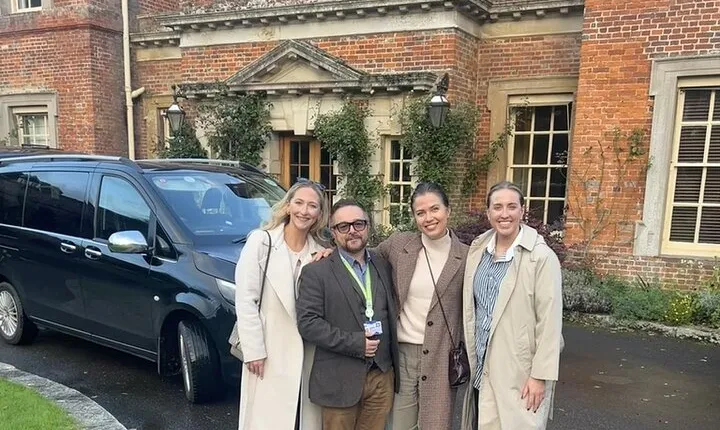 Private Tour in Cotswolds with Chauffeur and Guide