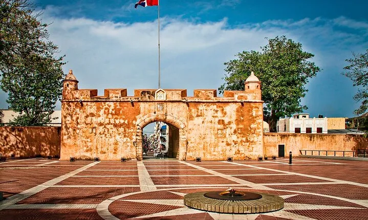 Full day tour to Santo Domingo from Punta Cana