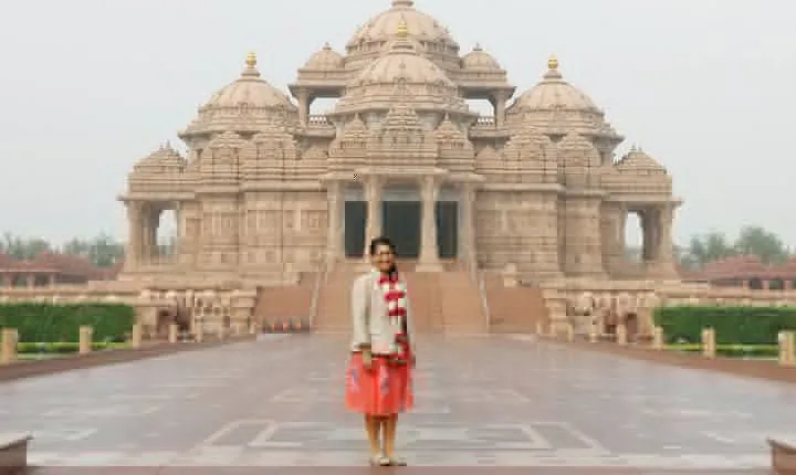 Spiritual Delhi Temples : Full-Day Private Guided Tour