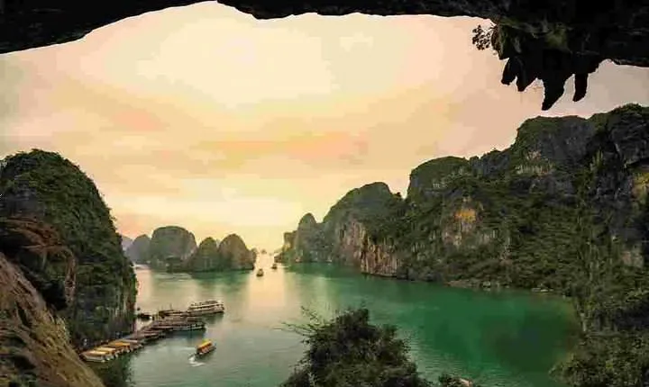 1 night cruise selection over Halong, Bai Tu Long or Lan Ha Bay