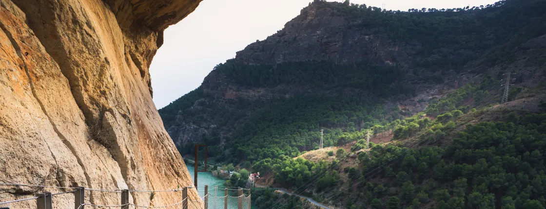 Caminito del Rey guided tour with shuttle bus from El Chorro
