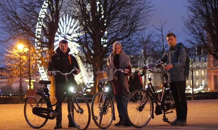 Paris Christmas Guided Tour by Bike