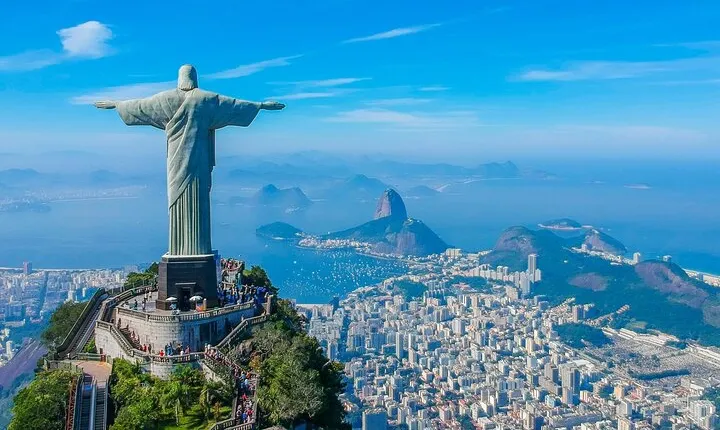 Rio de Janeiro in One Day City Tour Including Lunch