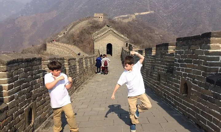 Private Day Tour to Mutianyu Great Wall and Hong Luo Buddhist Temple