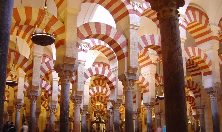 Private 10-hour tour to Cordoba from Seville with hotel pick up and drop off