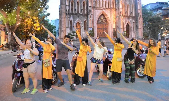 Hanoi Motorbike Tour Led By Women: Hanoi Motorbike Food Tours