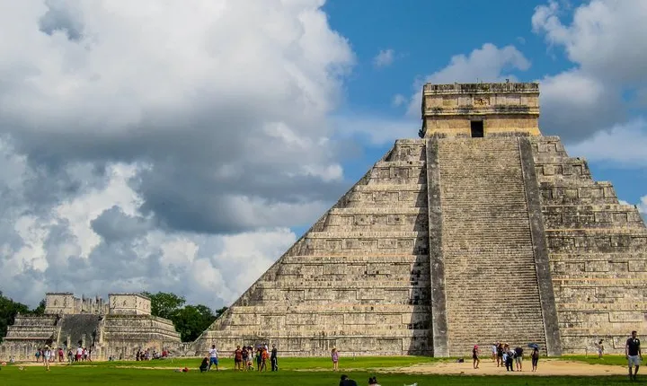 Chichen Itza & Ekbalam with Cenote Swim from Cancun