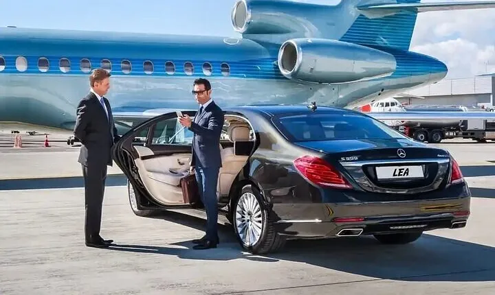 Private Transfer To or From London Stansted Airport (STN)