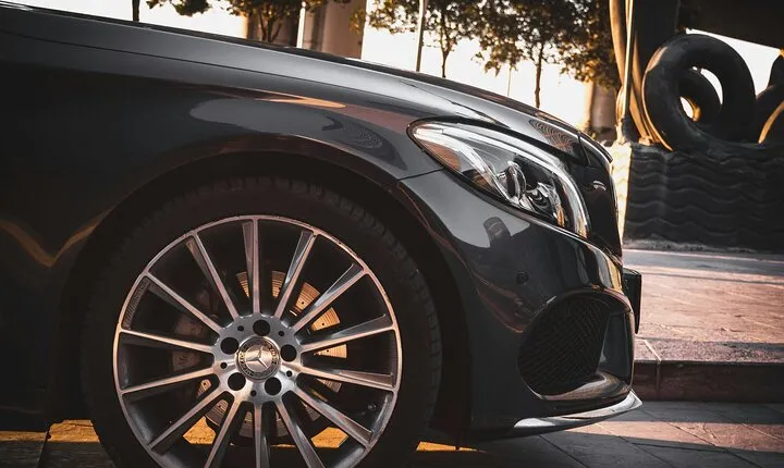 Rome Fiumicino Airport Transfer in Luxury Private Transportation