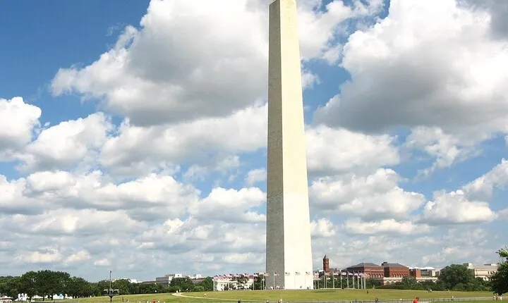 Private Self Guided Capital Spy Pursuit in Washington DC