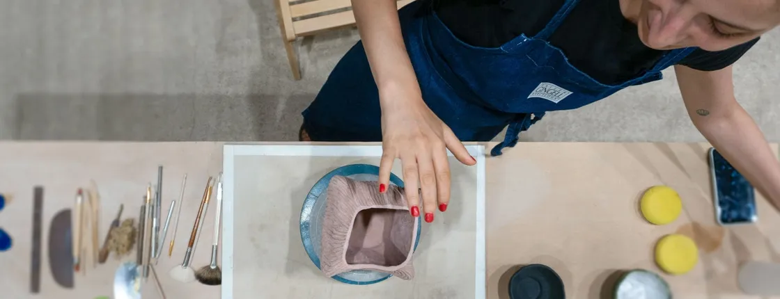 Introductory workshop to artisanal ceramics in Barcelona