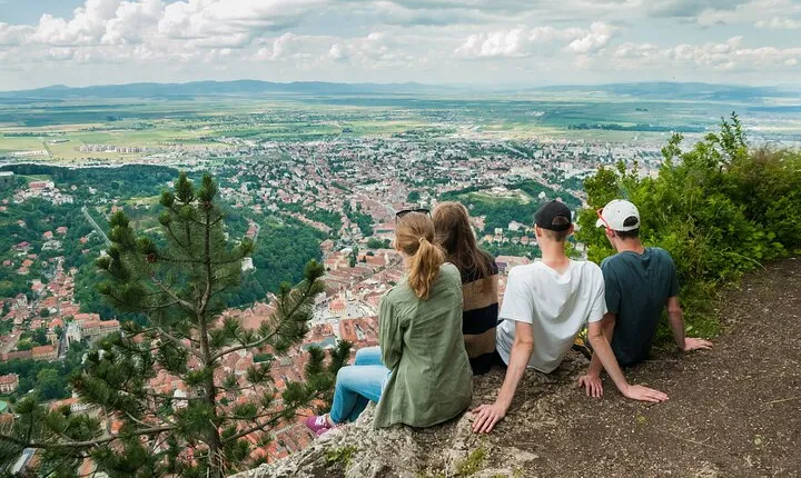 Hike&City Private tour- Cultural tour of Brasov follow by Hiking Tampa Mountain