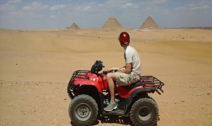 2 Hour Private ATV Ride at the Desert of Giza Pyramids in Cairo