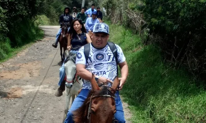 Horseback Riding through the Highest Points of Bogotá with Typical Colombian Food