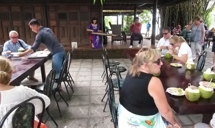 Amazing Countryside & River Tour (Small Group Tour)