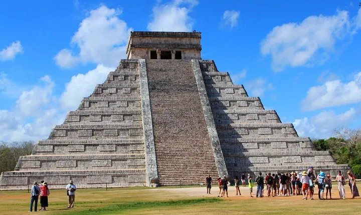 Archeological Mayan Chichen Itza classic from Playa del Carmen