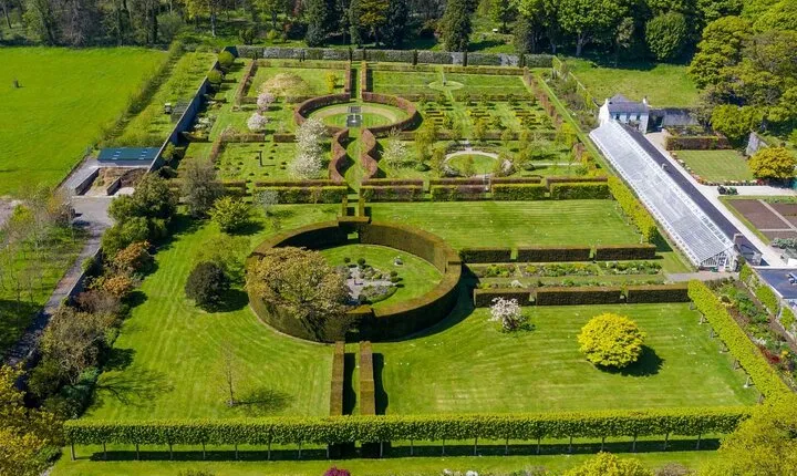 Private Tour - Irish Walled Garden, Nature & Giants Causeway
