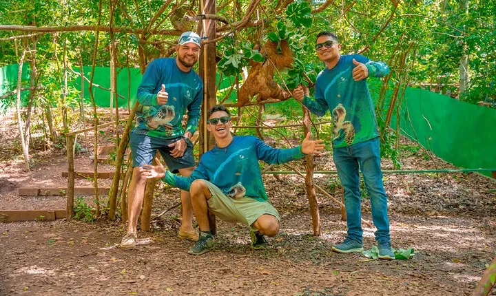Roatan Private Excursion and Monkey Sloth Sanctuary
