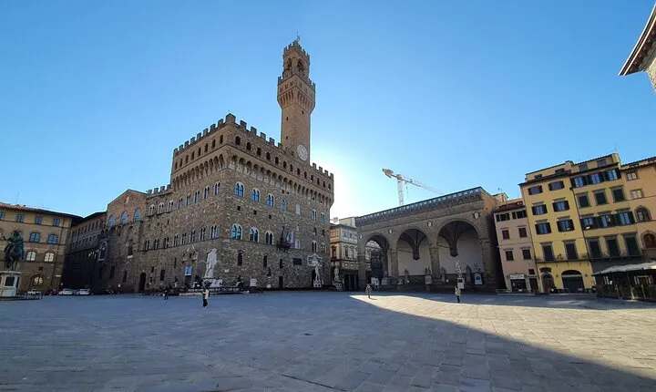 Florence:Walking Tour & Michelangelo's David Audio Tour with Host