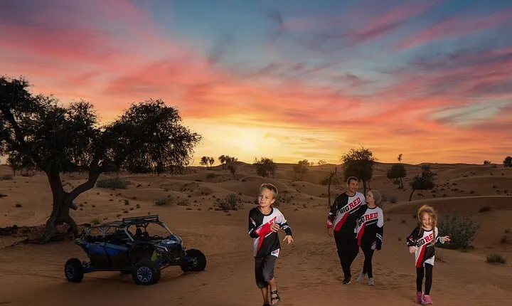 1 Hour 4-Seater Can-A X3 Turbo Buggy Family Tour in Dubai