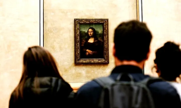 Museum of the Louvre Paris Essential Small Group Tour Max 6