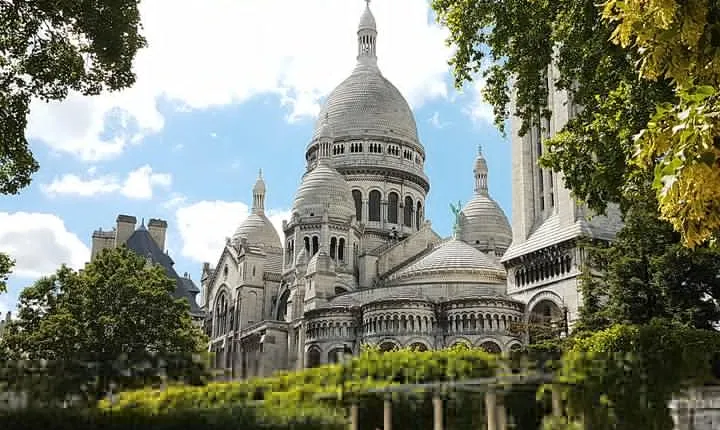 Montmartre Private Walking Tour