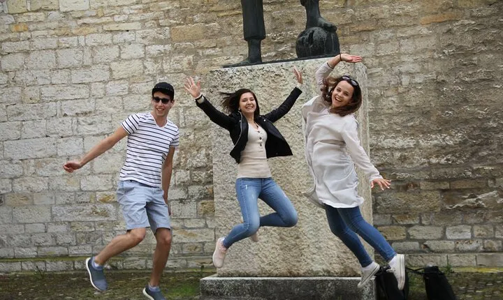Trento Scavenger Hunt and Sights Self-Guided Tour