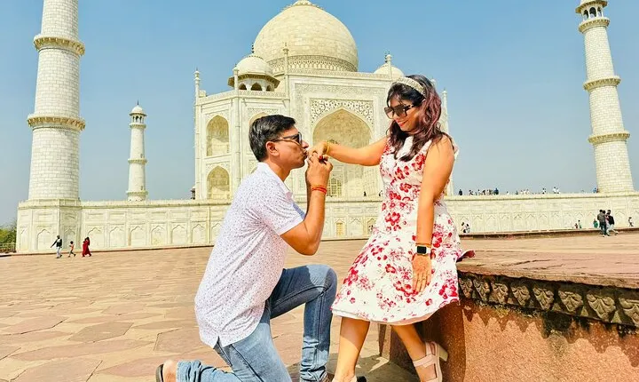 Half Day Taj Mahal Photo Tour With Photographer and Guide