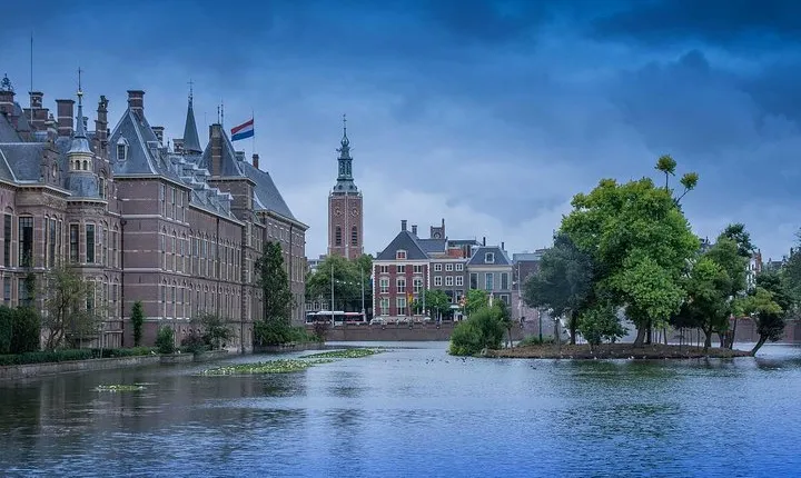 The Historical Heart of The Hague: A Self-Guided Audio Tour