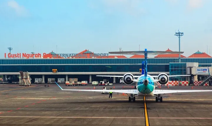 Private Departure Transfer: Hotel to Airport Kuta, Legian, Seminyak and Nusa Dua