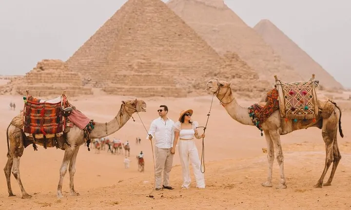 All inclusive Private Tour Giza Pyramids Sphinx ,Camel Ride and Lunch