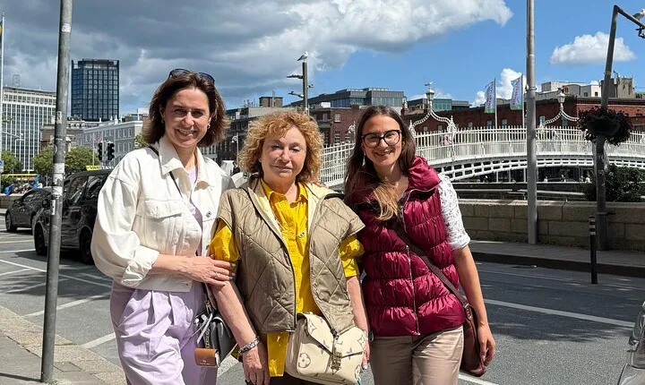 Best Highlights and Hidden Gems of Dublin by Car