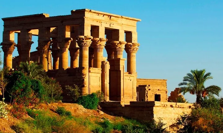 Guided Private Tour of Aswan Temples with Transportation