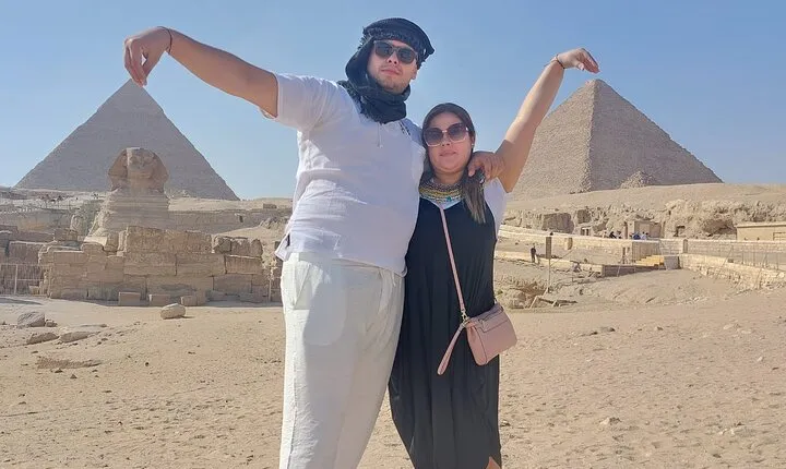 Private Tour Giza Pyramids, sphinx , Egyptian Museum , Market, Camel ride, lunch