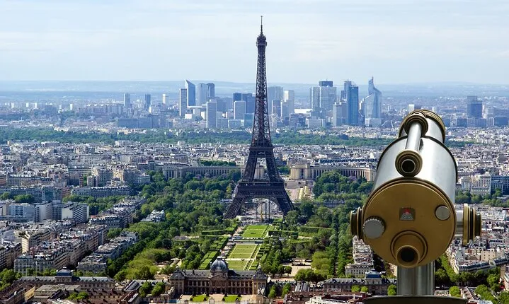 Paris Montparnasse Tower Guided Tour with Best View of the City