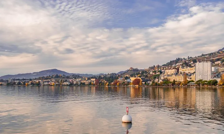 Explore Montreux in 60 minutes with a Local