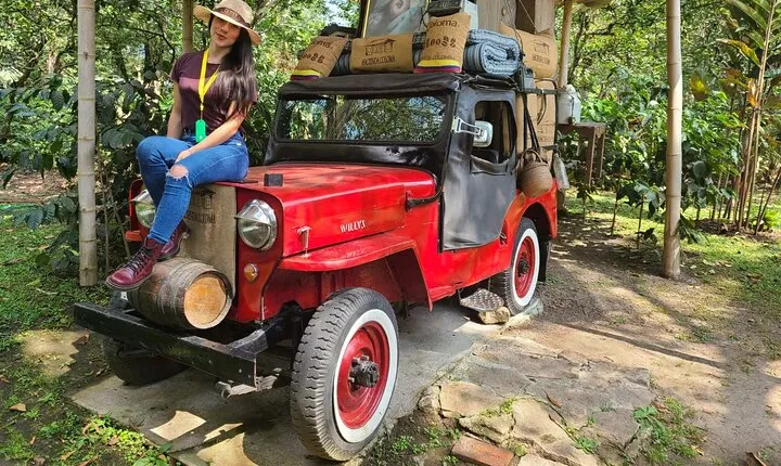 Tour de café cerca de Bogotá: descubre la magia en Hacienda Coloma