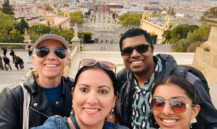 Private Barcelona Highlights Tour with Hotel pick-up