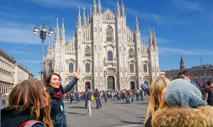 Milan: Duomo, Scala, Sforza Castle and Last Supper Private Tour