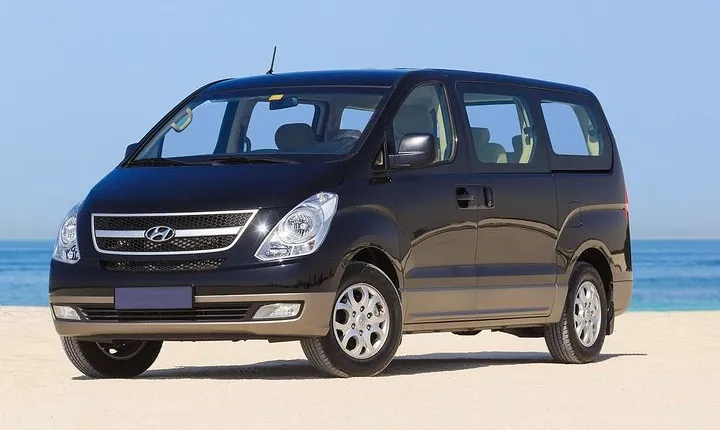 Van hire with driver for 10 hours in Dubai