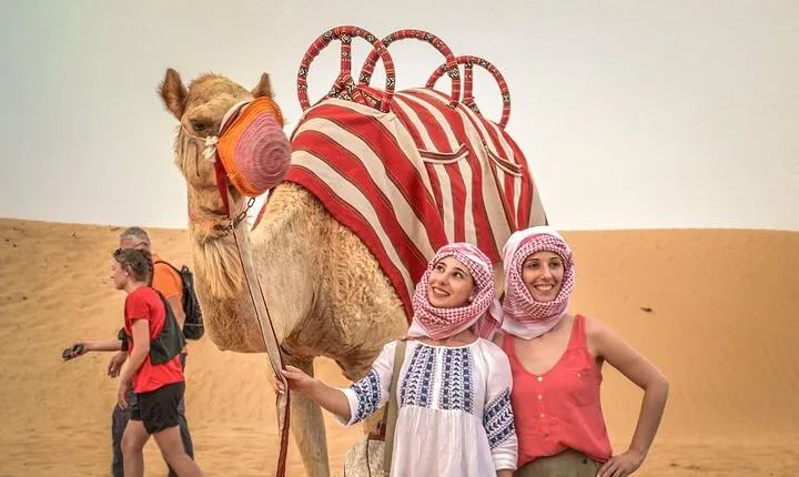 Amazing Dubai Desert Safari with BBQ dinner