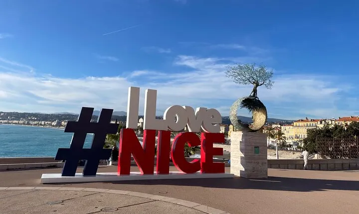 Walking Tour in Nice France